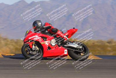 media/Feb-04-2023-SoCal Trackdays (Sat) [[8a776bf2c3]]/Turn 9 Side (130pm)/